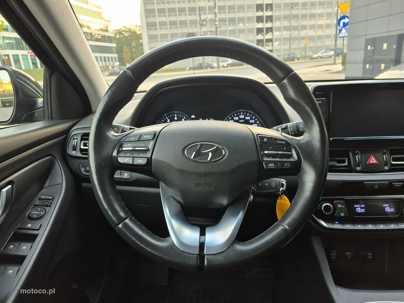 Hyundai i30 17