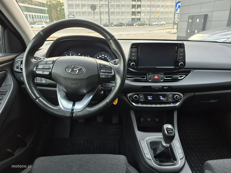 Hyundai i30 18