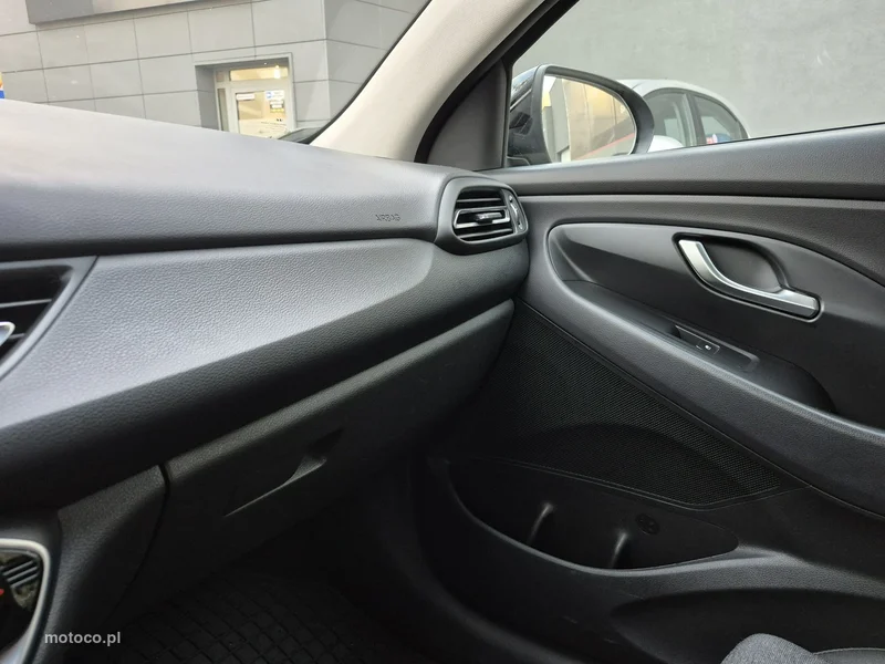 Hyundai i30 28