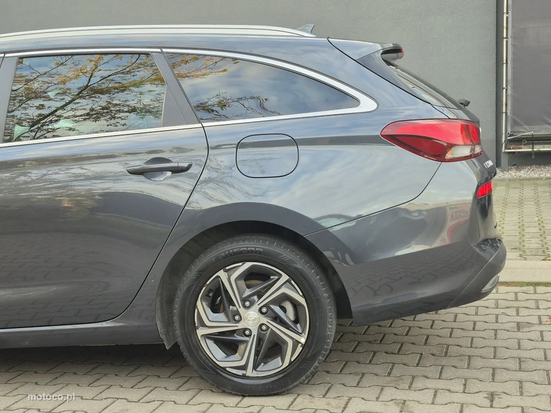 Hyundai i30 37