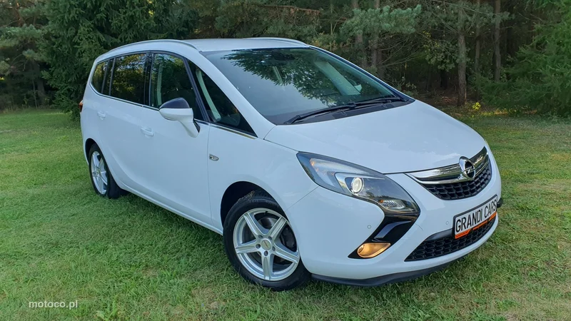 Opel Zafira C Tourer 3