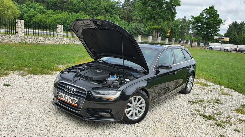 Audi A4 B8 31