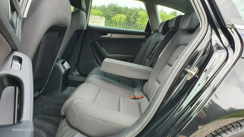 Audi A4 B8 8