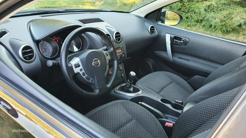 Nissan Qashqai 11