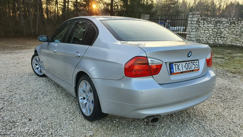 BMW Seria 3 E90 320 4