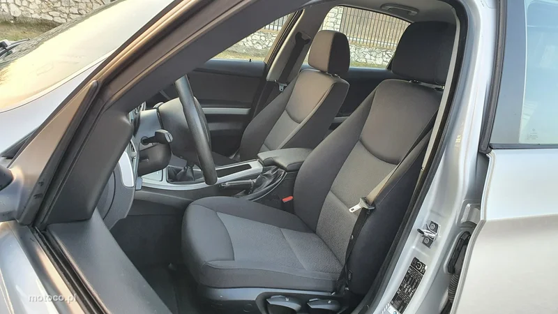 BMW Seria 3 E90 320 6