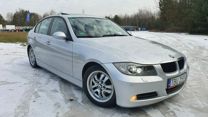 BMW Seria 3 E90 320 3