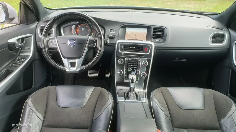 Volvo V60 5