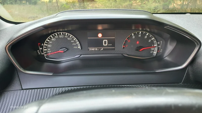 Peugeot 208 19