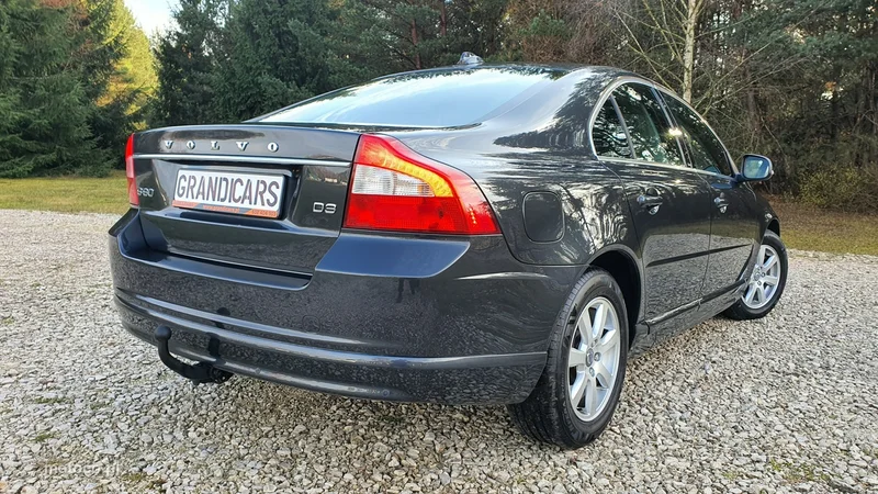 Volvo S80 2