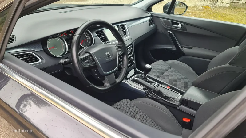 Peugeot 508 SW 11
