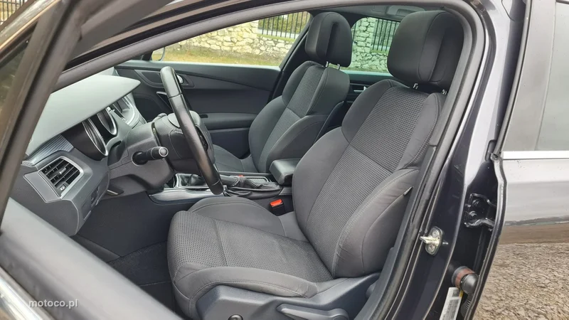 Peugeot 508 SW 6