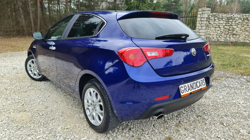 Alfa Romeo Giulietta 4