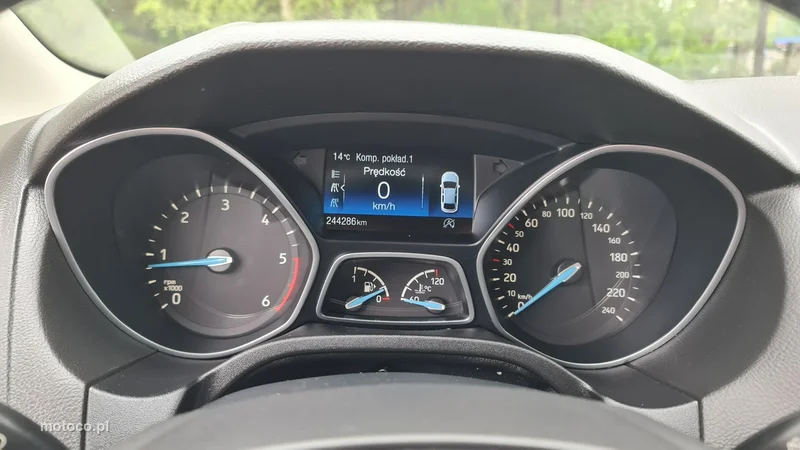 Ford Focus III 17