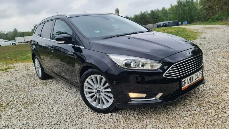 Ford Focus III 3