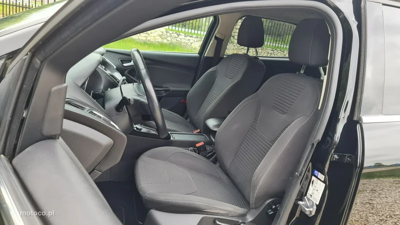 Ford Focus III 6