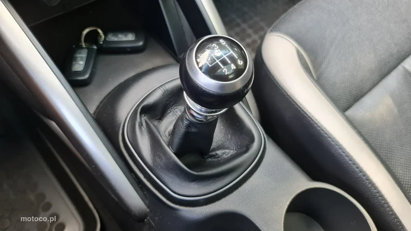 Hyundai Veloster 22