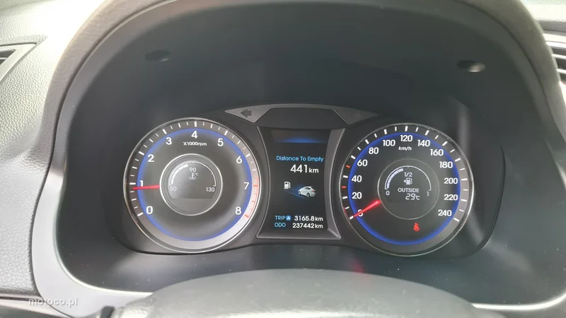 Hyundai i40 16