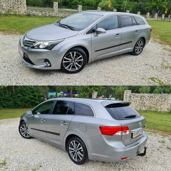Toyota Avensis T27 41
