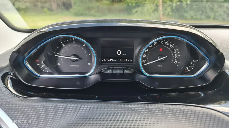 Peugeot 2008 16