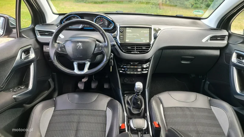 Peugeot 2008 5