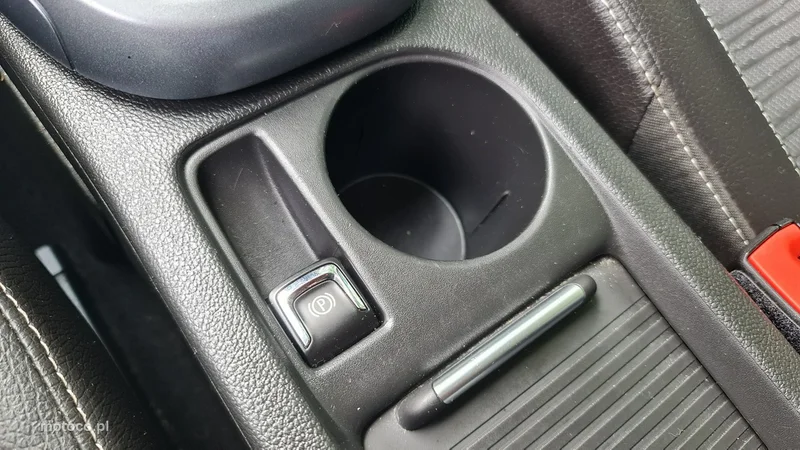 Opel Astra J 24