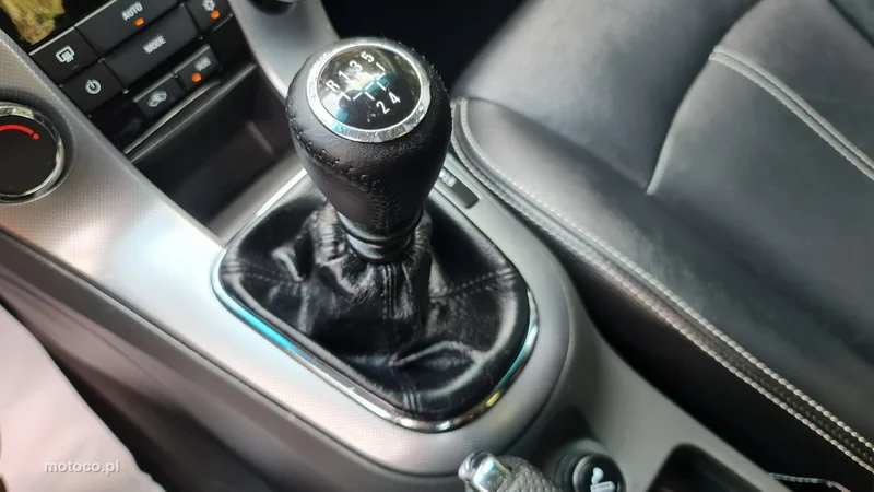 Chevrolet Cruze 24