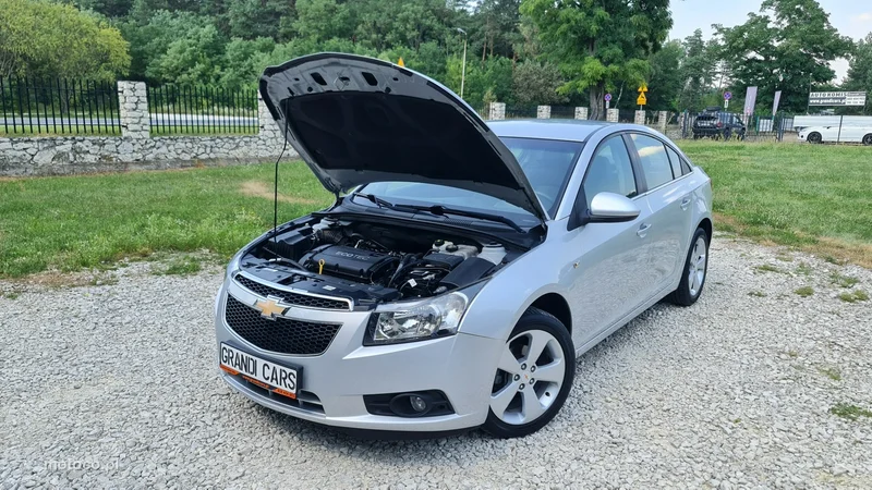 Chevrolet Cruze 30