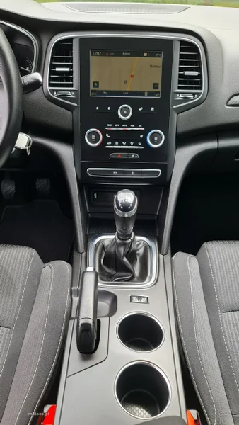 Renault Megane IV 18
