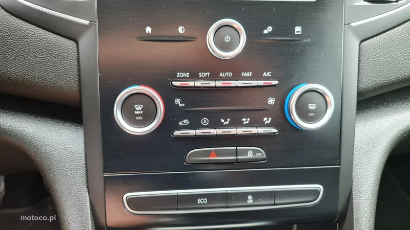 Renault Megane IV 21