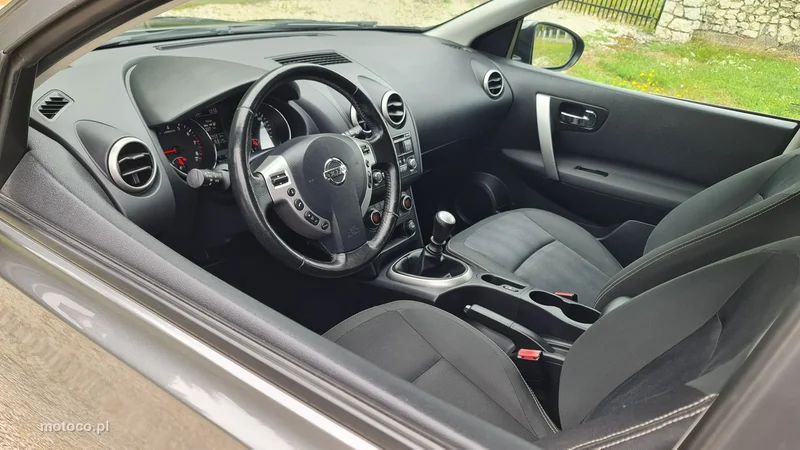 Nissan Qashqai 11