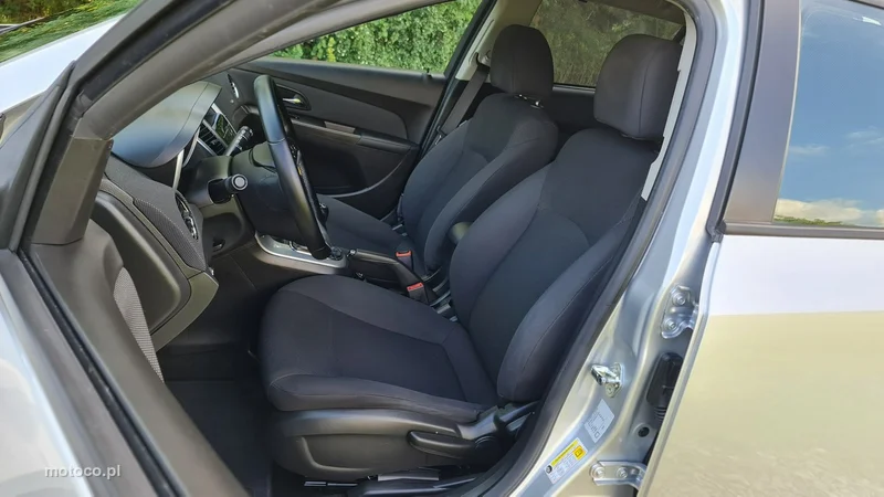 Chevrolet Cruze 6