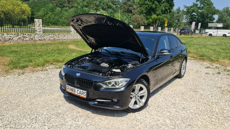 BMW Seria 3 F30 320 28
