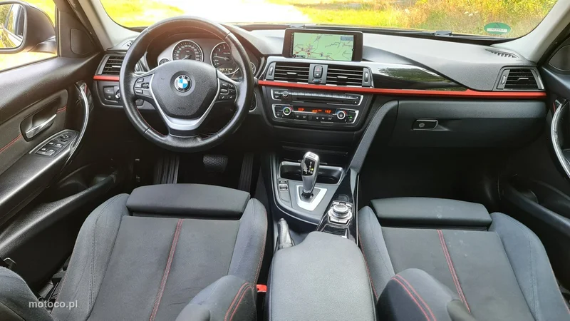 BMW Seria 3 F30 320 5