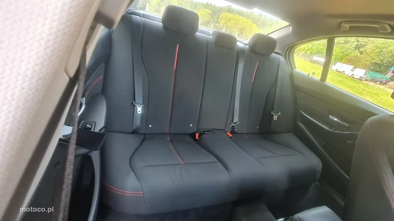 BMW Seria 3 F30 320 10