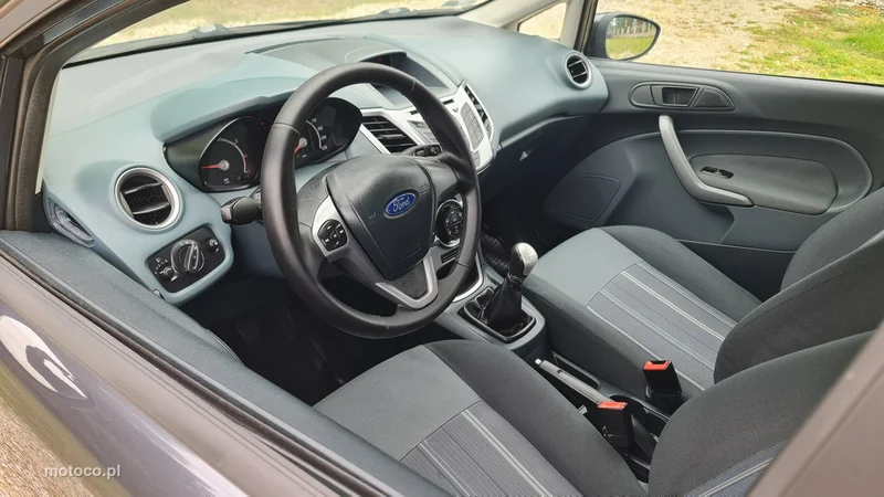 Ford Fiesta VI 11