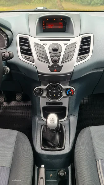 Ford Fiesta VI 19