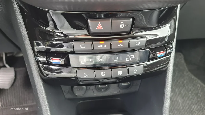 Peugeot 2008 21