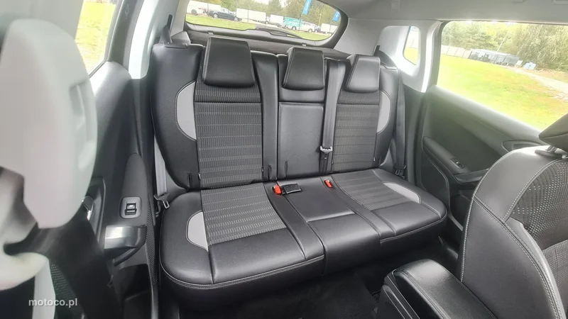 Peugeot 2008 9