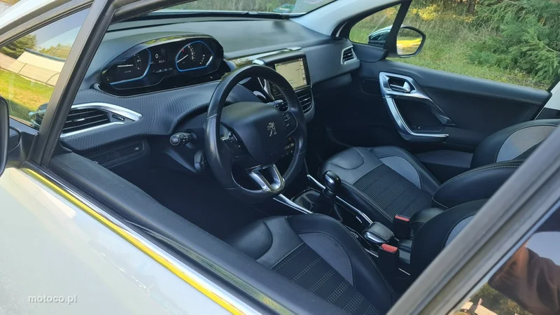 Peugeot 2008 10