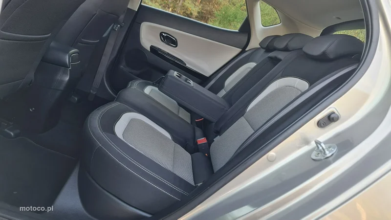 Kia Cee'd 8