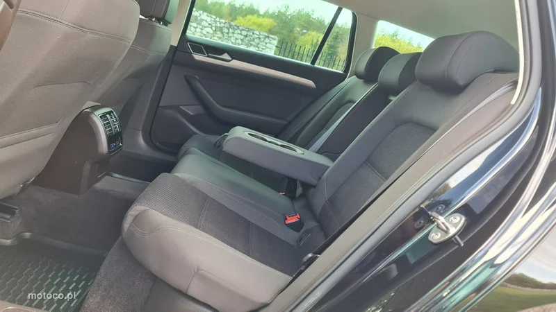 Volkswagen Passat Variant B8 8