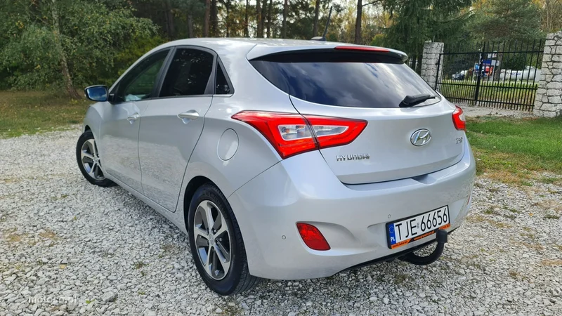 Hyundai i30 4