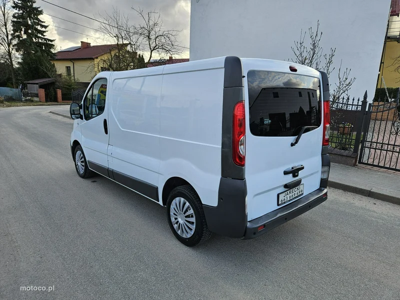 Renault Trafic 6