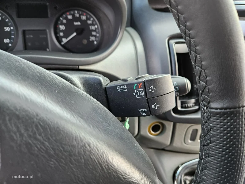 Renault Trafic 10