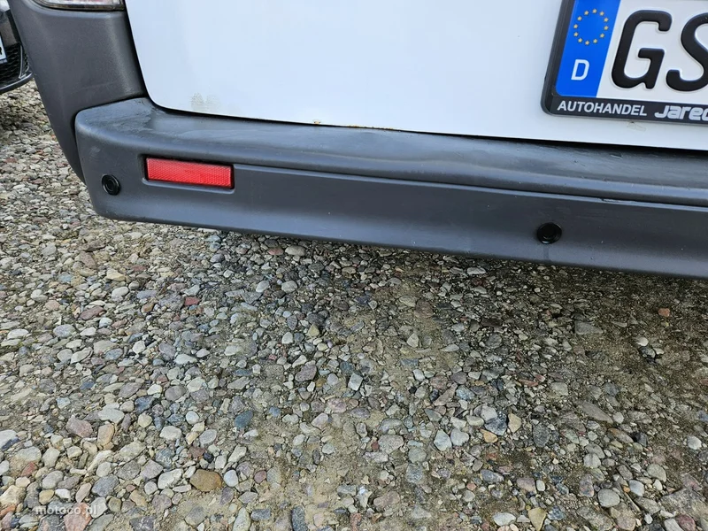 Renault Trafic 17