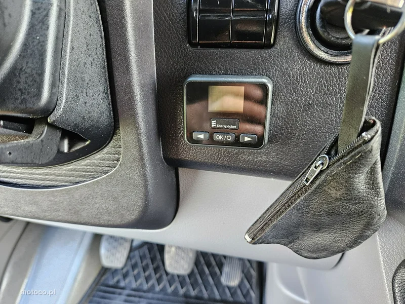 Mercedes-Benz Sprinter 20