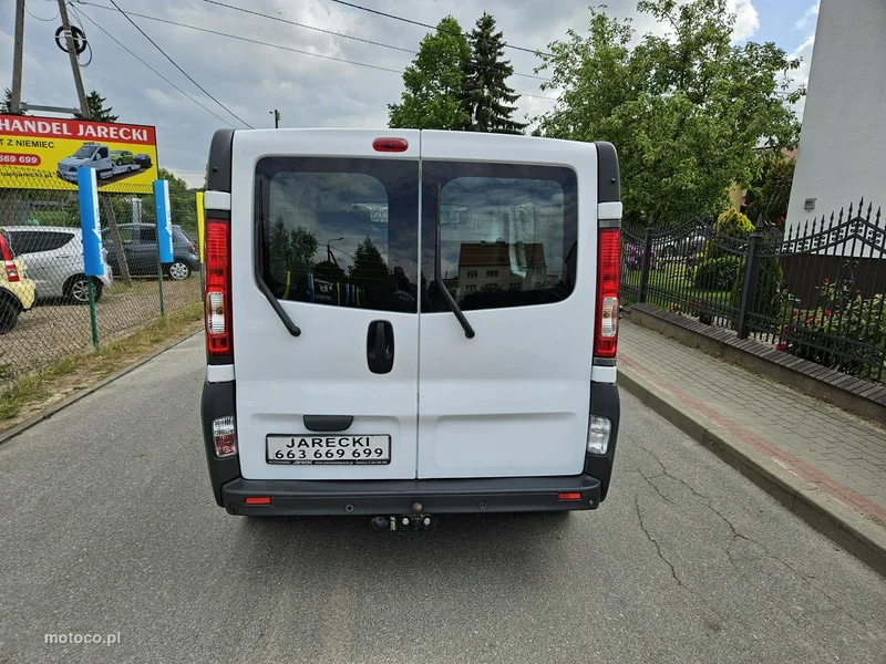 Opel Vivaro 5