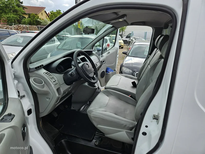 Opel Vivaro 7