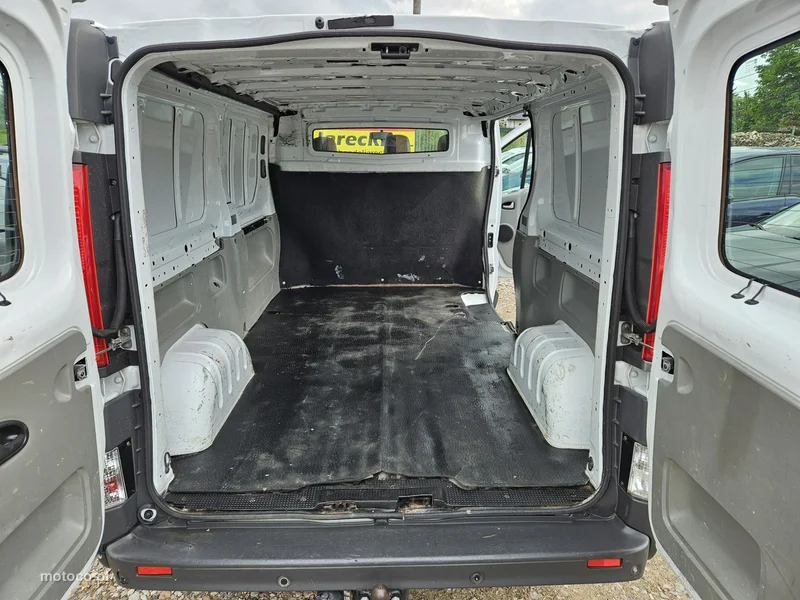 Opel Vivaro 15